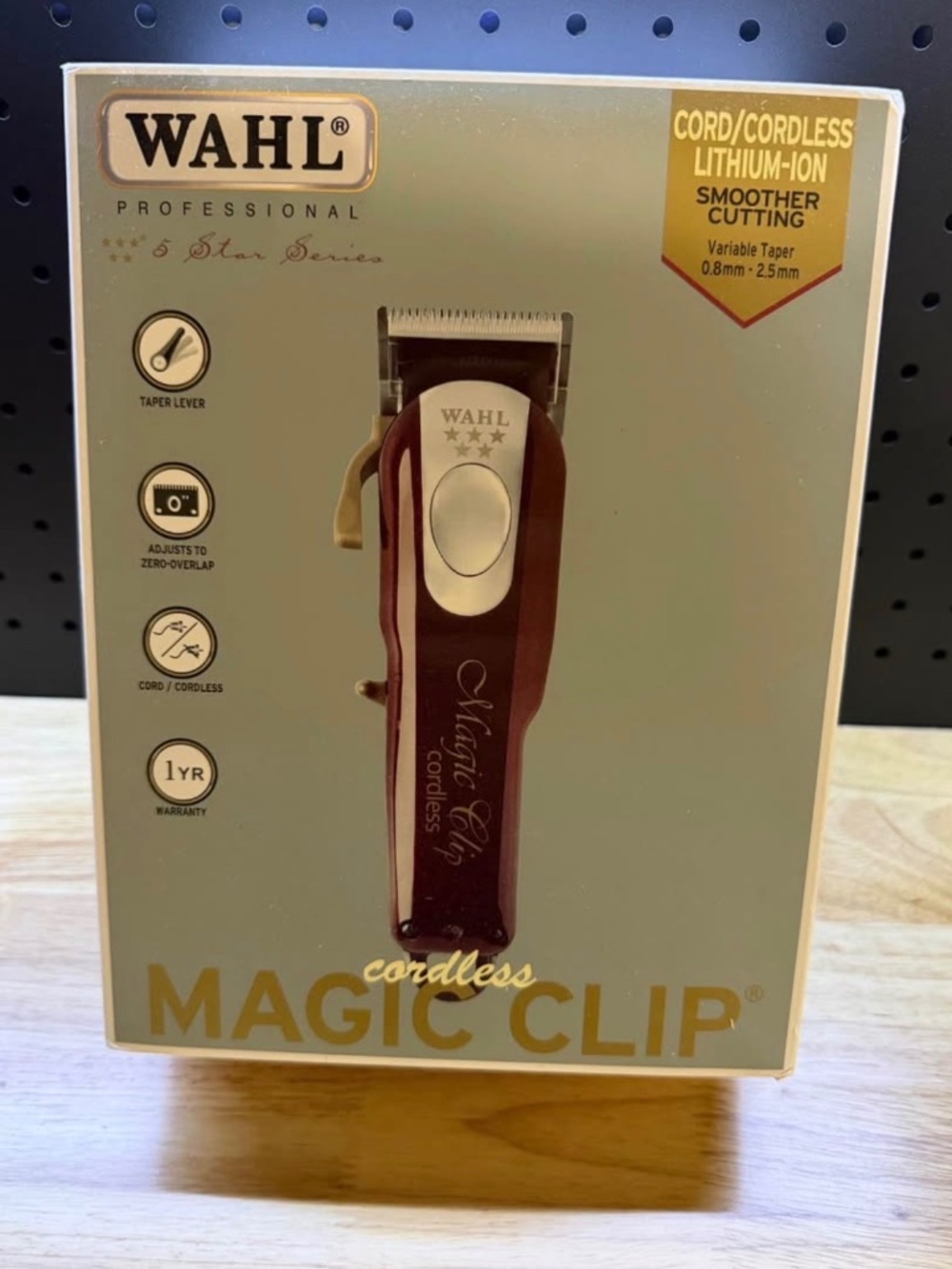 Wahl Professional 5 Star Magic Clip Cordless Hair Clipper